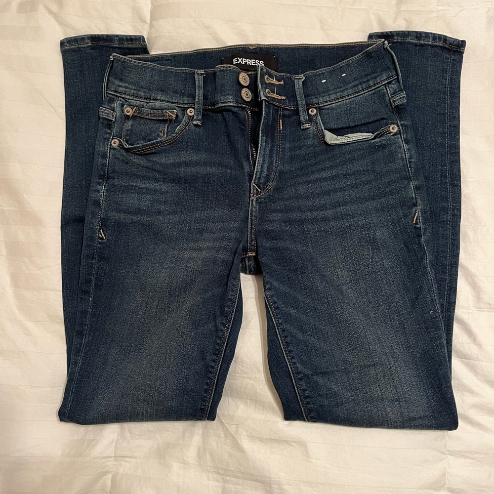 Express Mid Rise Skinny Jean - Picture 2 of 4